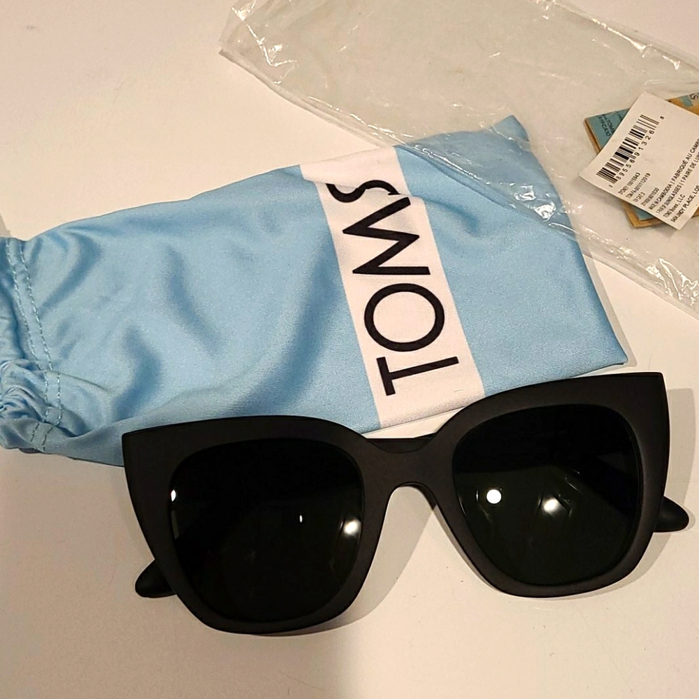 TOMS sunglasses